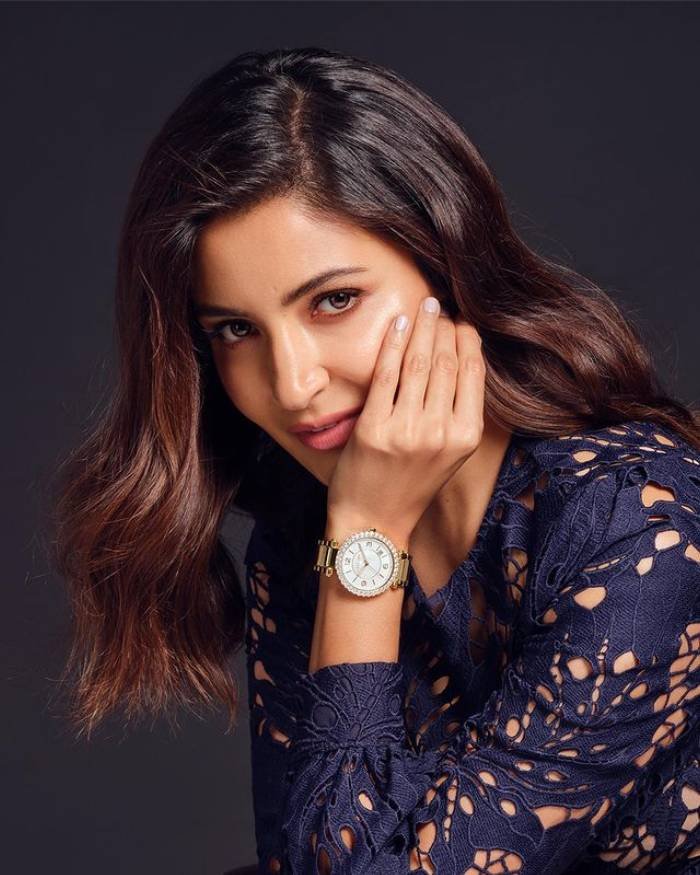 anushka sharma_teluguvox 1